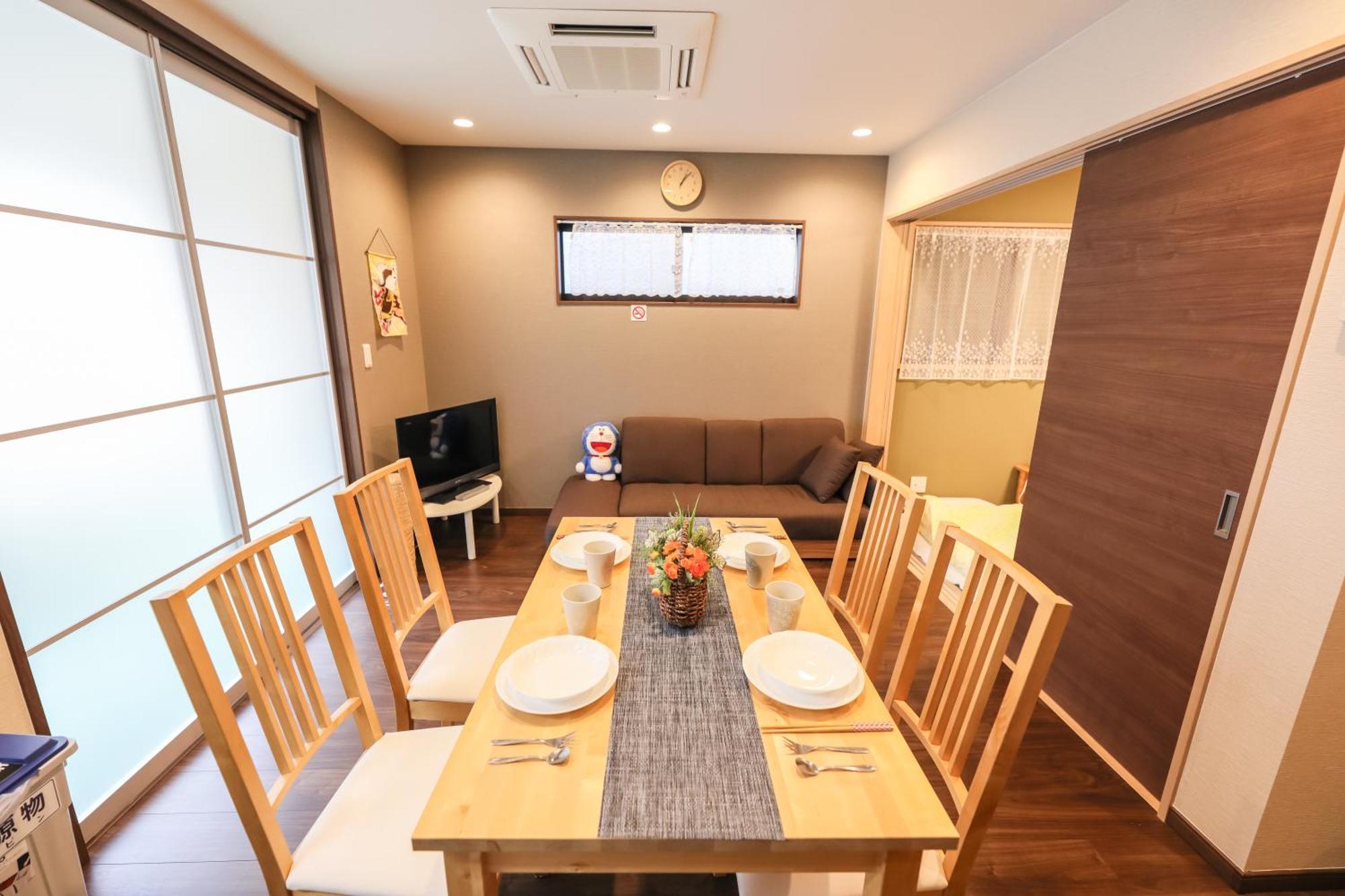 小田別荘 難波 Oda Villa Namba Осака Екстер'єр фото